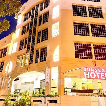 פראי Sun Sega Hotel מראה חיצוני תמונה