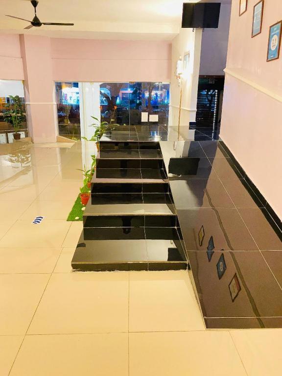 פראי Sun Sega Hotel מראה חיצוני תמונה